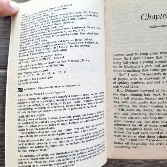 DRESDEN FILES BOOKS SET LOT OF 4 #2-5 BY JIM BUTCHER VINTAGE COVERS EARLY 2000s - Picture 10 of 12